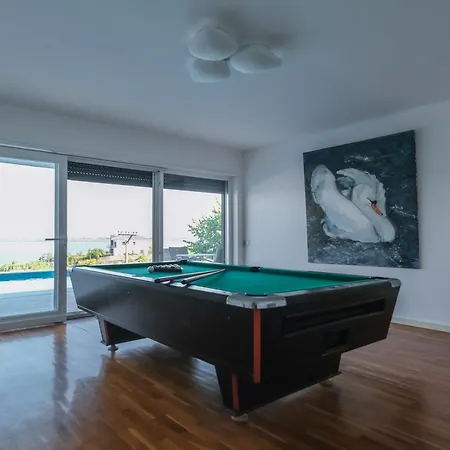 Βίλα Sunset - The Twin By Pikhost *