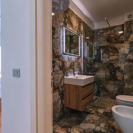 Sunset - The Twin By Pikhost *