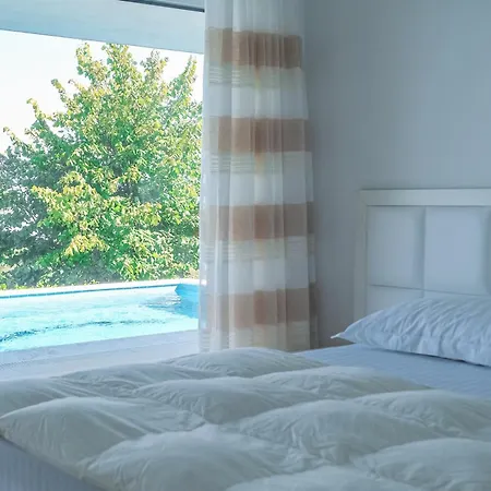 Βίλα Sunset - The Twin By Pikhost Široka