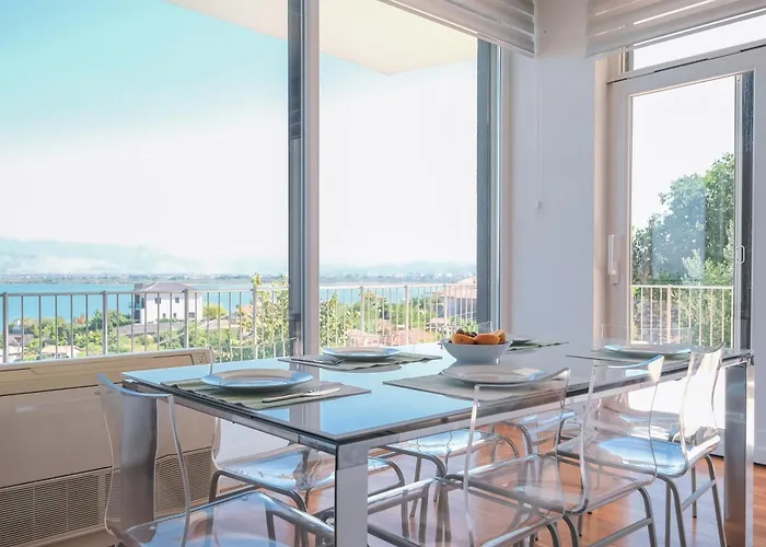 Sunset - The Twin By Pikhost Široka